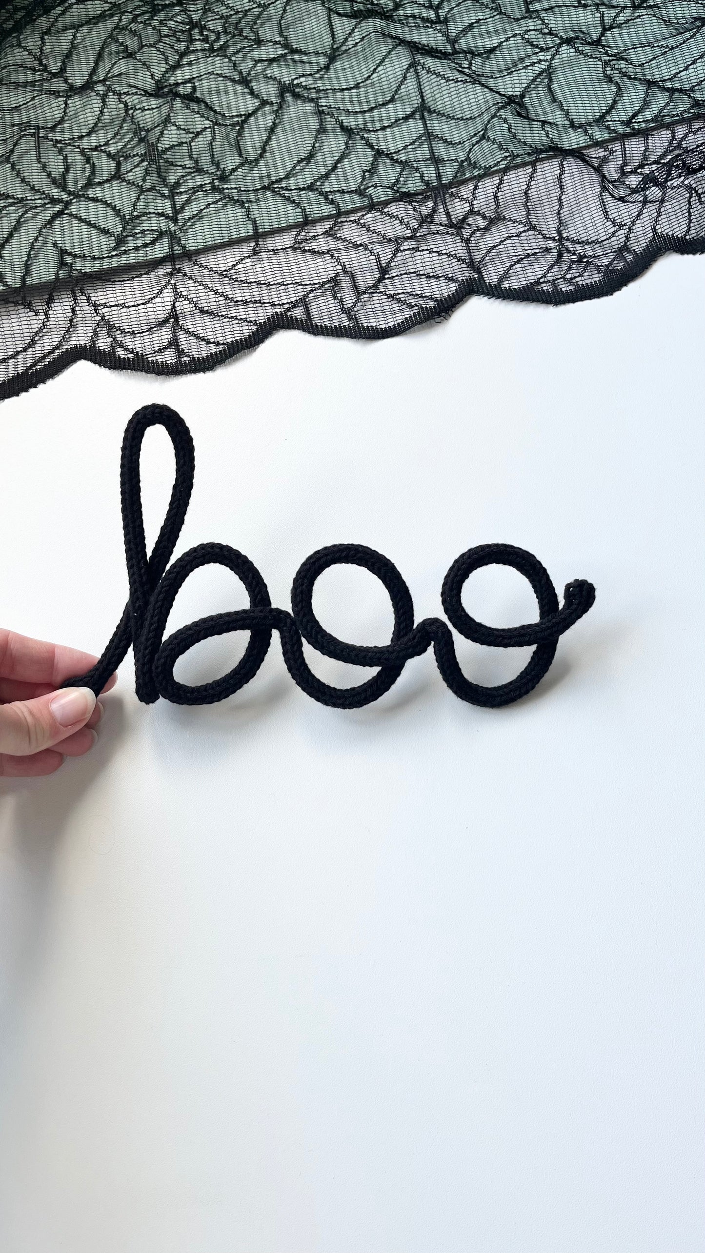 ‘boo’