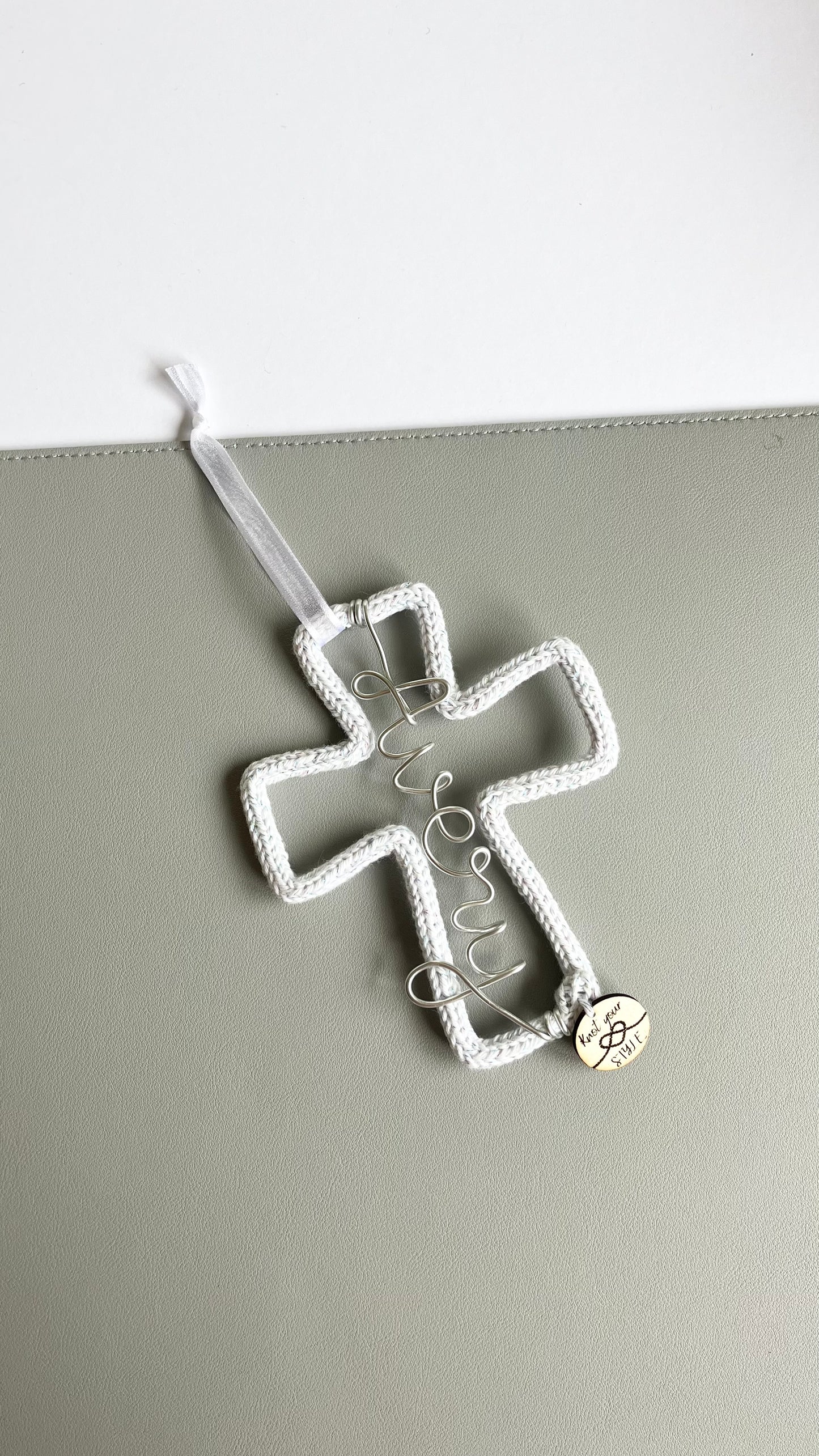 Personalised cross