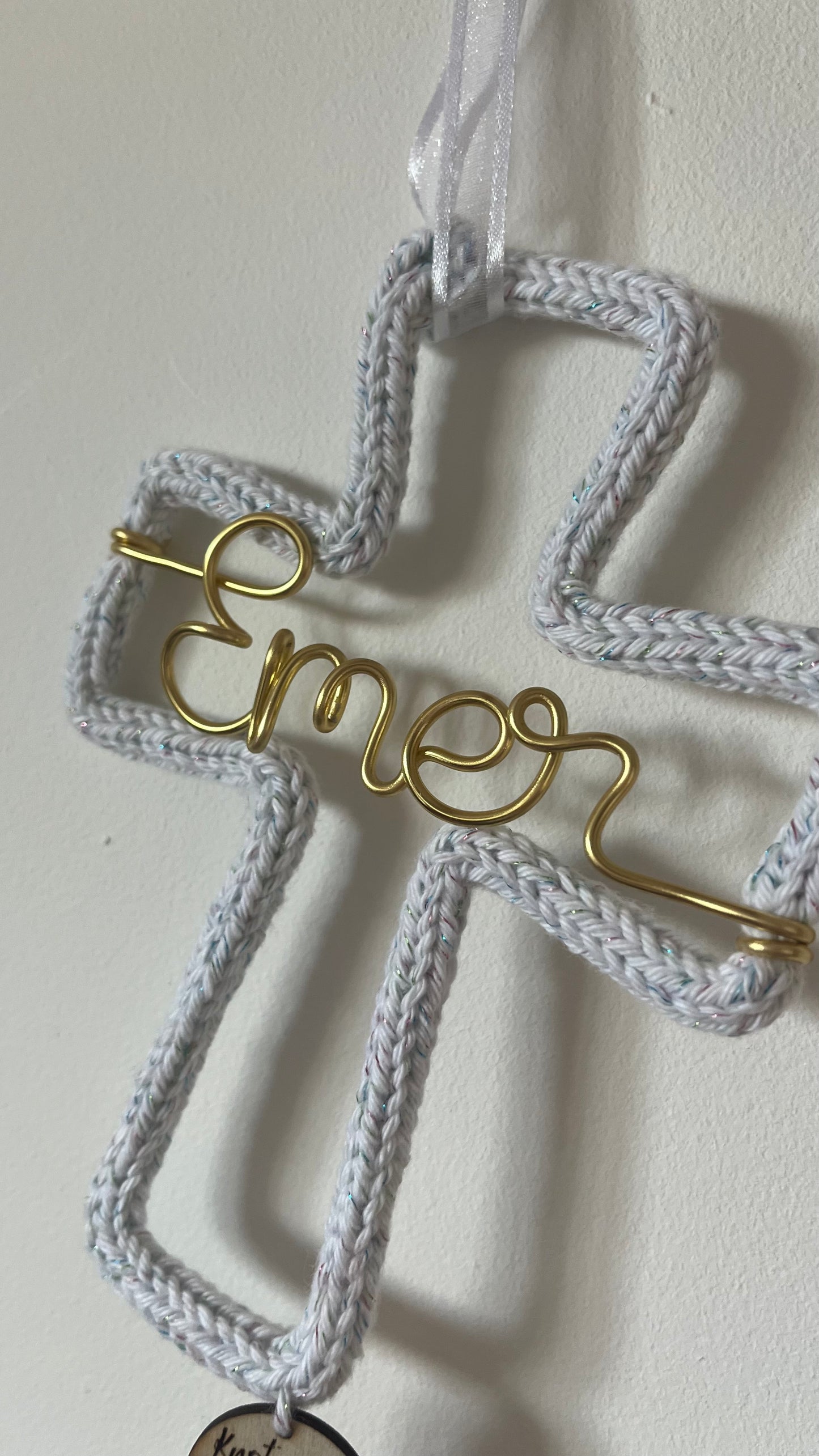 Personalised cross