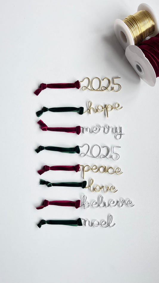 Christmas wire decoration